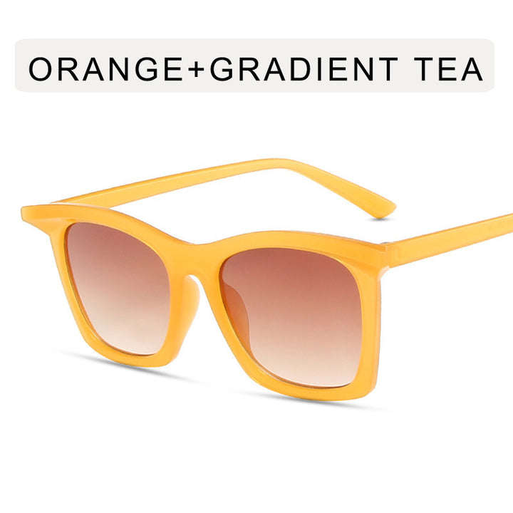 Women's Cat-Eye Sunglasses with Gradient Lenses and Transparent Frame Design Bowlift