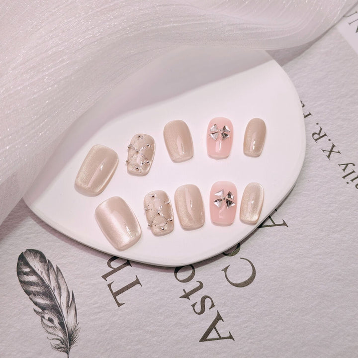 Elegant French Tip Press-On Nails Bowlift
