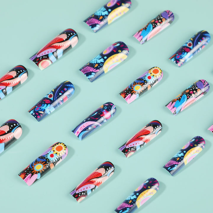 Creative Art Nails in Artistic Floral Design Bowlift