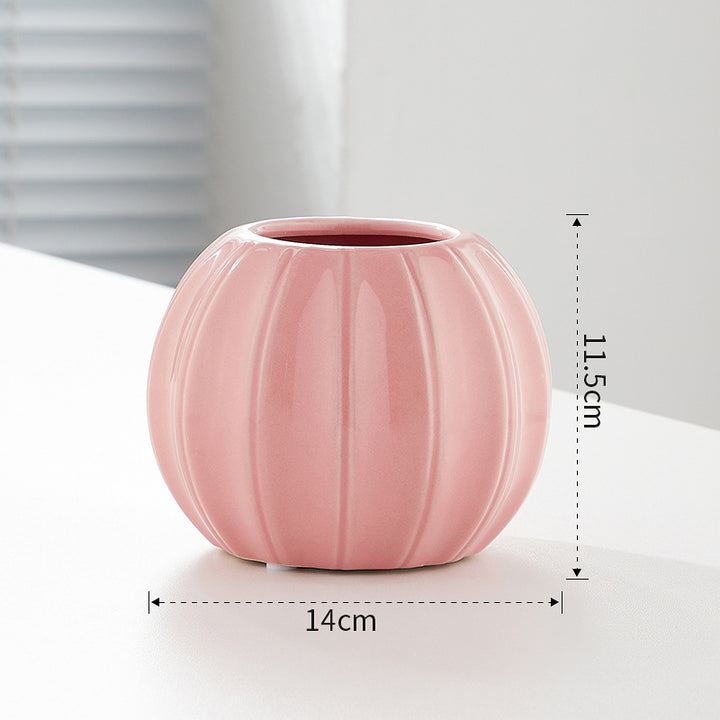 Decorative ceramic vase with modern ribbed design Bowlift