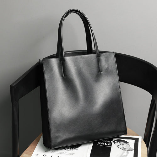 Elegant tote bag with minimalist look Bowlift