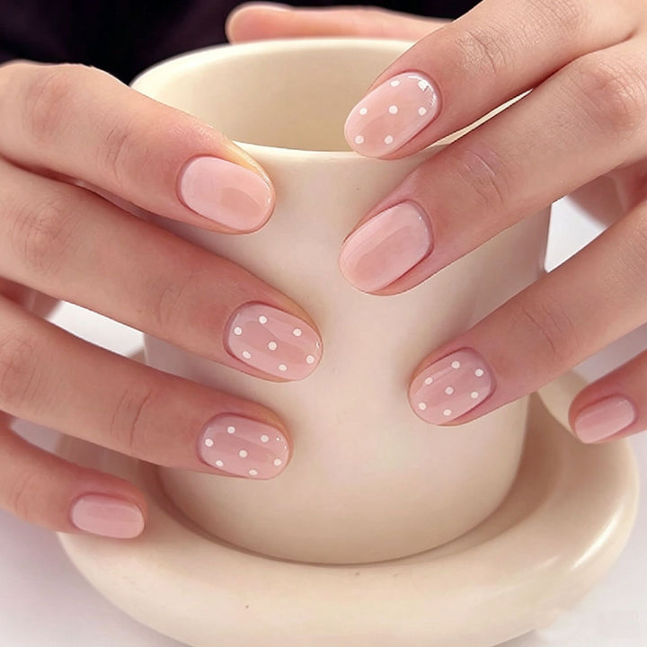 Elegant Press-On Nail Tips with Decorative Bow Bowlift