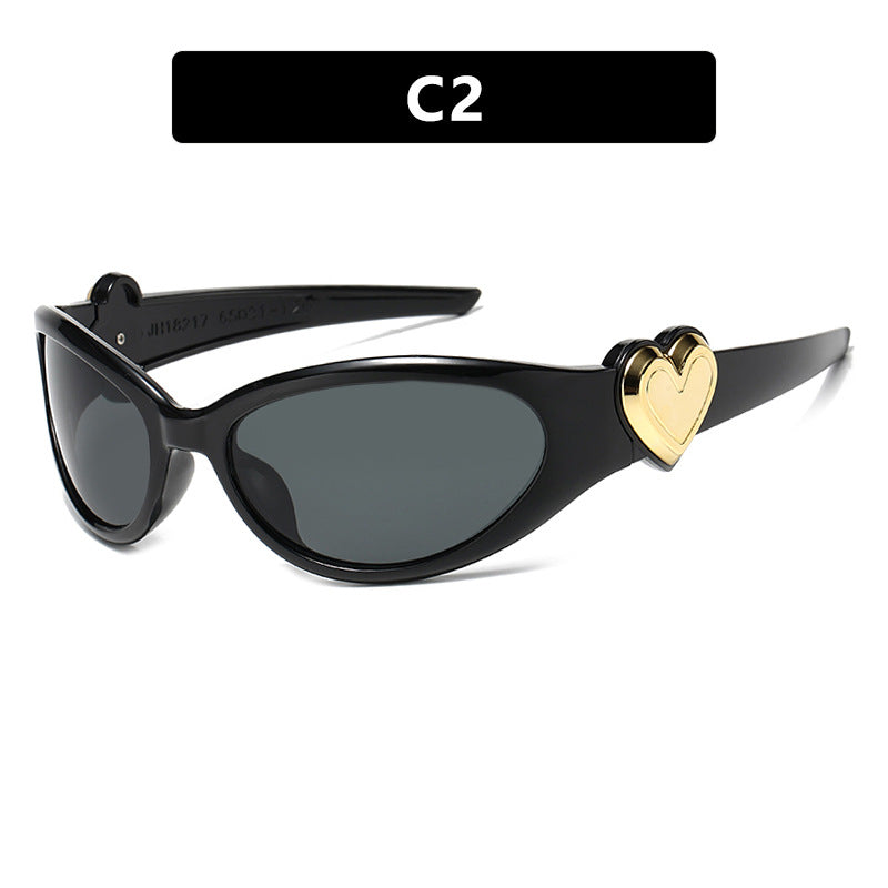 Ladies fashionable sunglasses with heart-shaped detail Bowlift