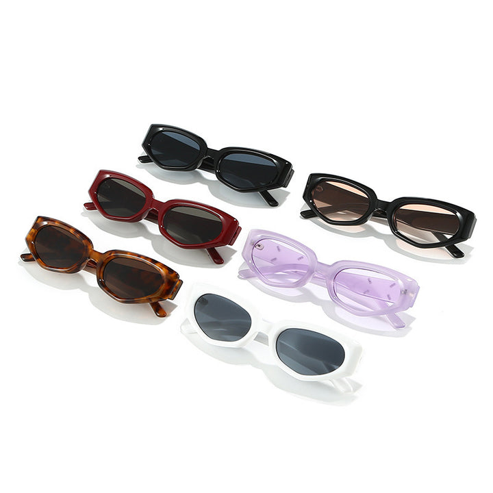 Contemporary Butterfly-Shaped Sunglasses Bowlift