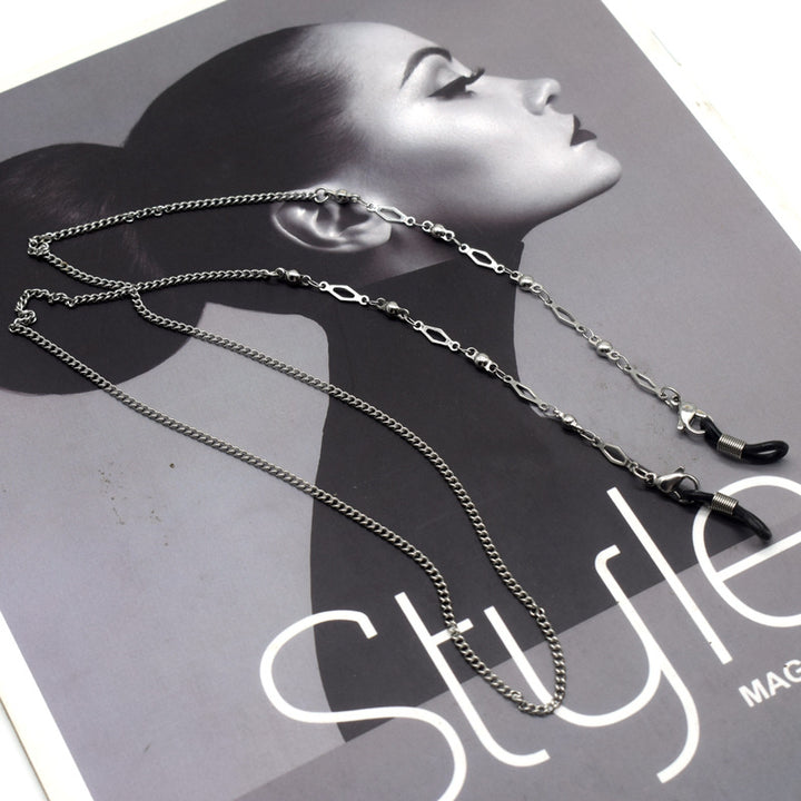 Chic Minimalist Eyewear Chain Bowlift