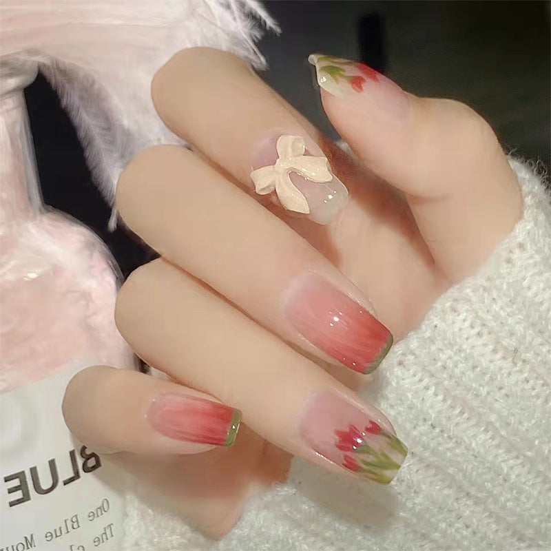Artificial artificial nails with heart design Bowlift