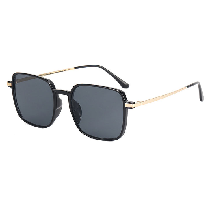 Women's fashionable oversized sunglasses with exclusive metal details Bowlift