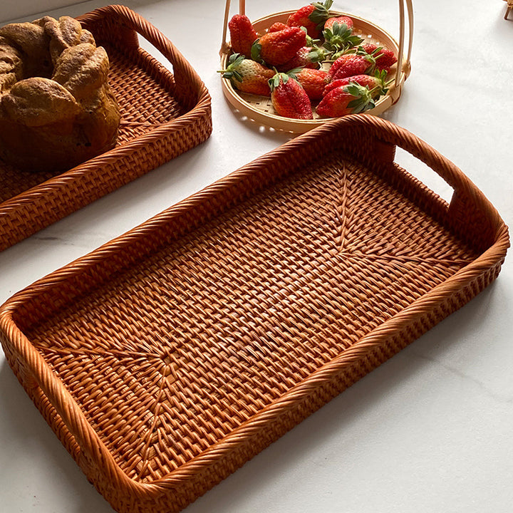 Women's rectangular serving platter made of natural rattan Bowlift