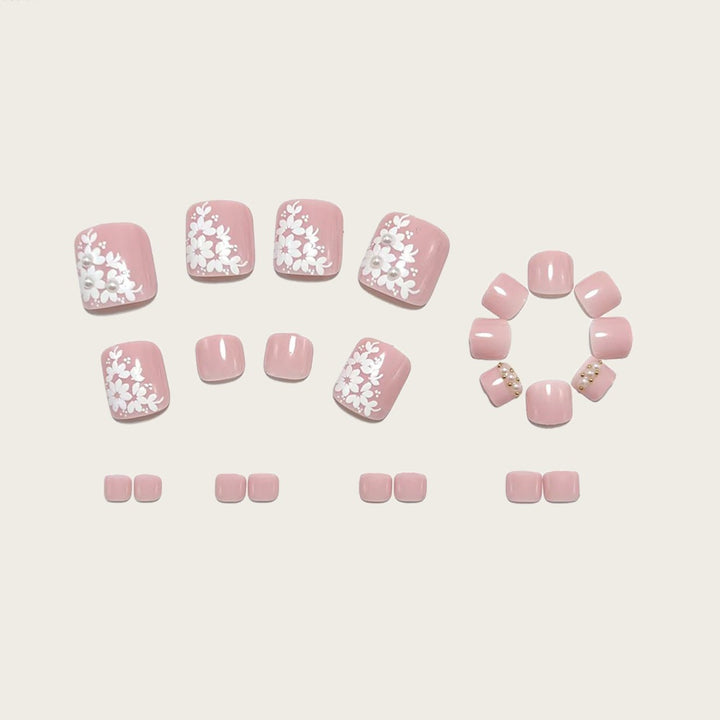 Artificial nails with delicate flower design and elegant accents Bowlift