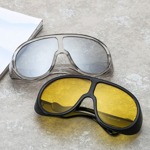 Women Sporty Oversized Sunglasses with Innovative Design Bowlift