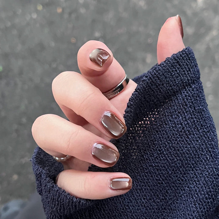Luxury Press-On Nail Set with Glitter Accent Bowlift