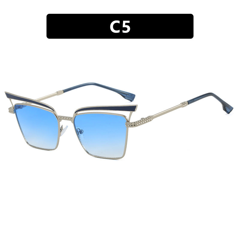Women's square designer glasses with delicate metal frame Bowlift