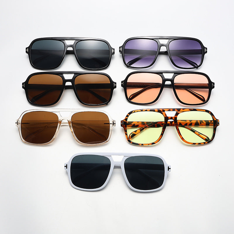 Ladies fashionable square sunglasses with sturdy frame Bowlift