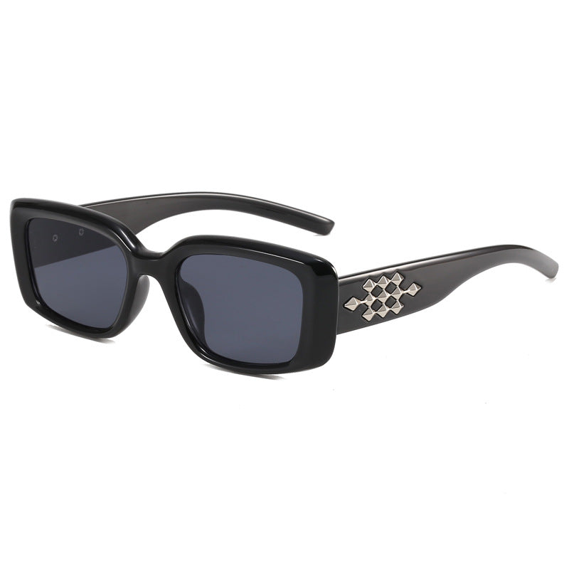 Women's fashionable glasses with embellished frame Bowlift