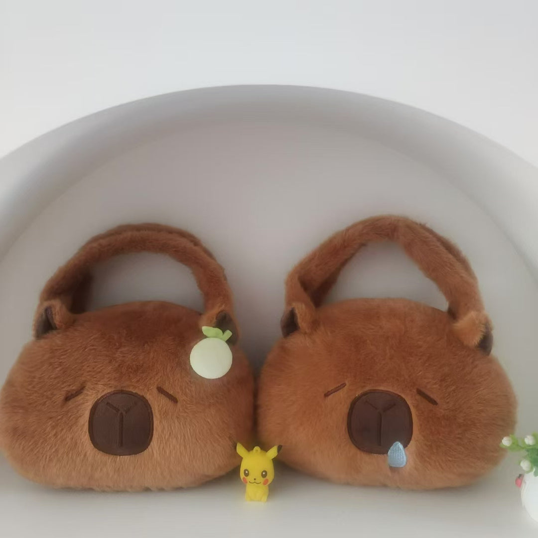 Plush handbag in cute bear design Bowlift
