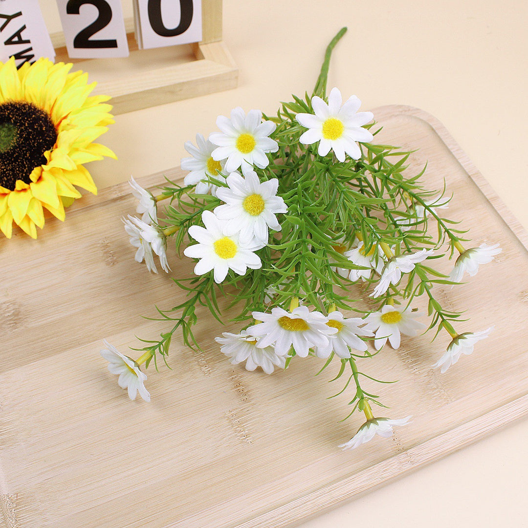 Realistic Artificial Daisy Bouquet