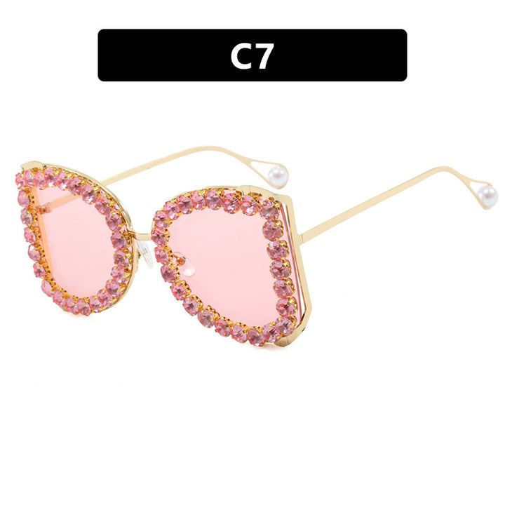 Women's extravagant cat-eye sunglasses with sparkling rhinestone frame Bowlift