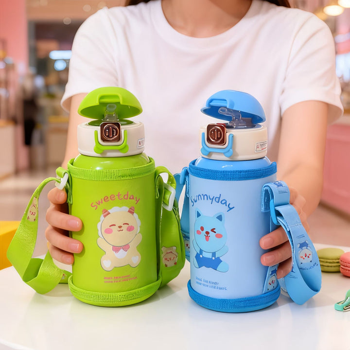 Creative water bottle with carrying strap Bowlift