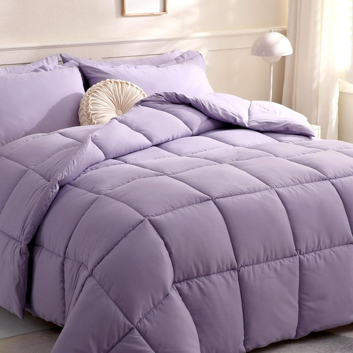 Ultra-Soft Premium All-Season Comforter Bowlift