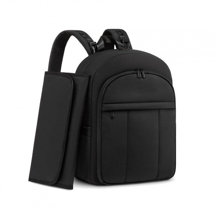 More elegant and functional laptop backpack Bowlift