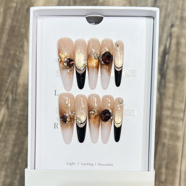 Elegant Stiletto Press-On Nail Set with Decorative Accents Bowlift