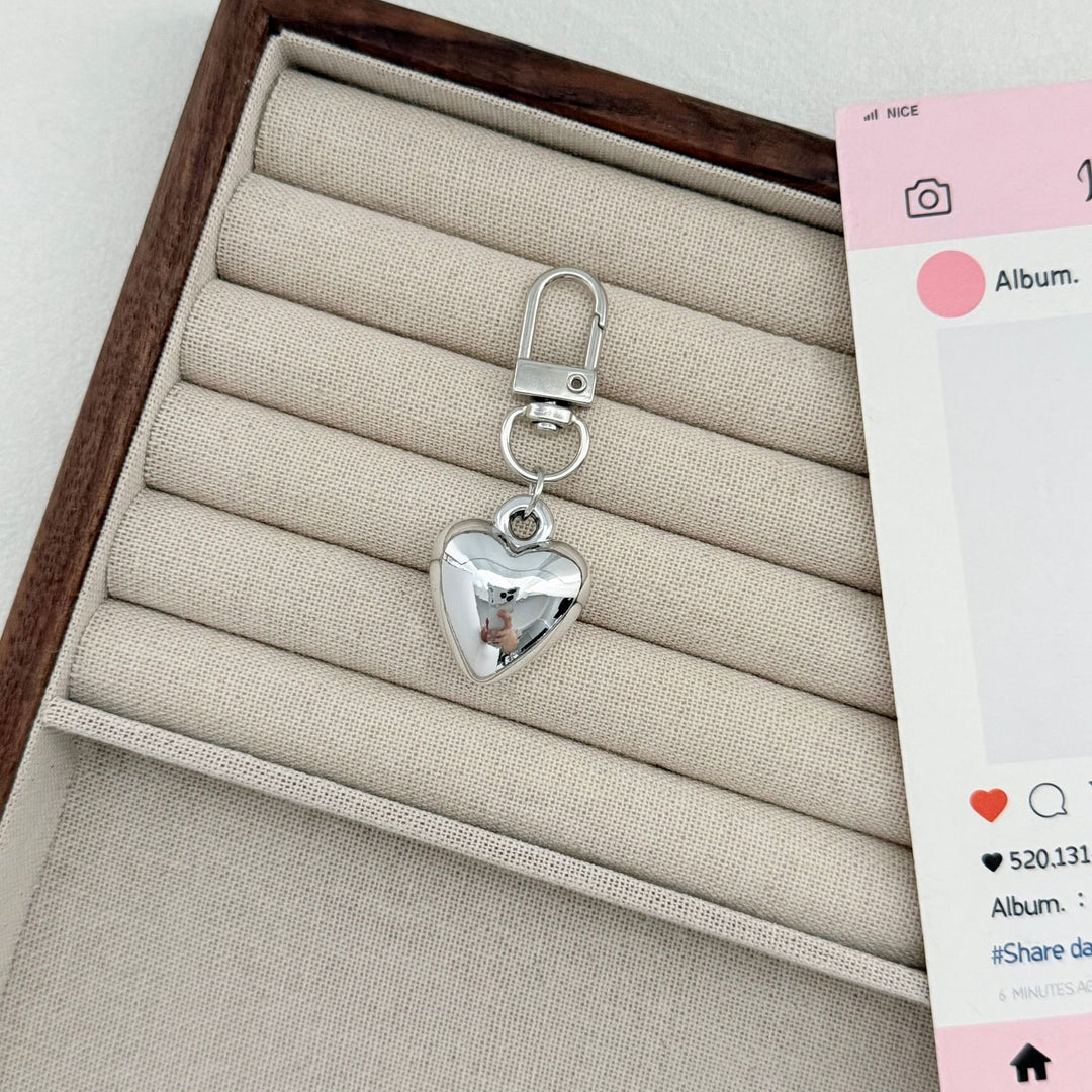 Heart-Shaped Clip-On Keychain Bowlift
