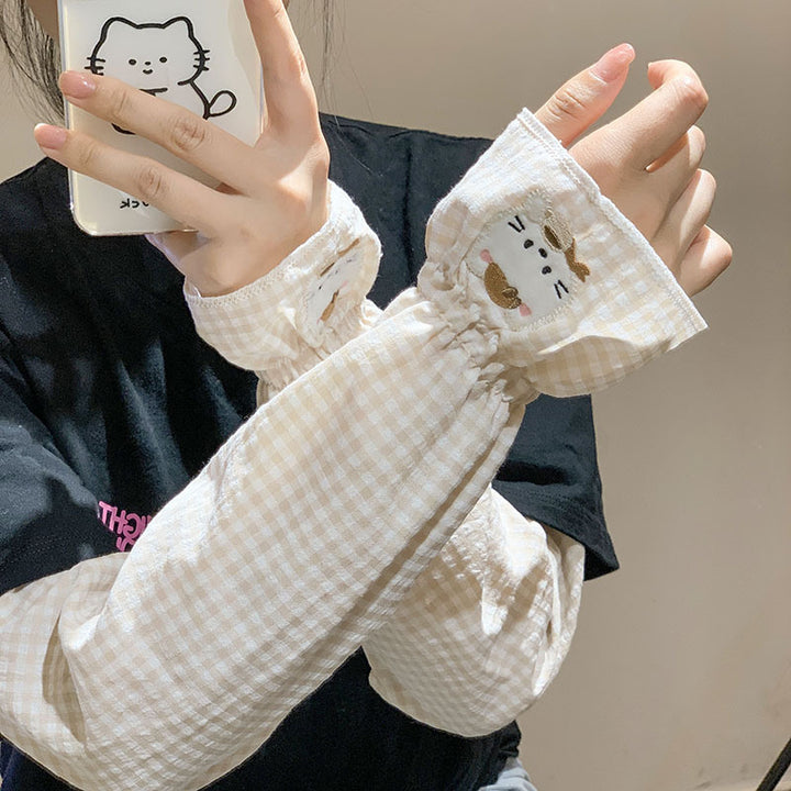 Wrist warmers with cute animal design Bowlift