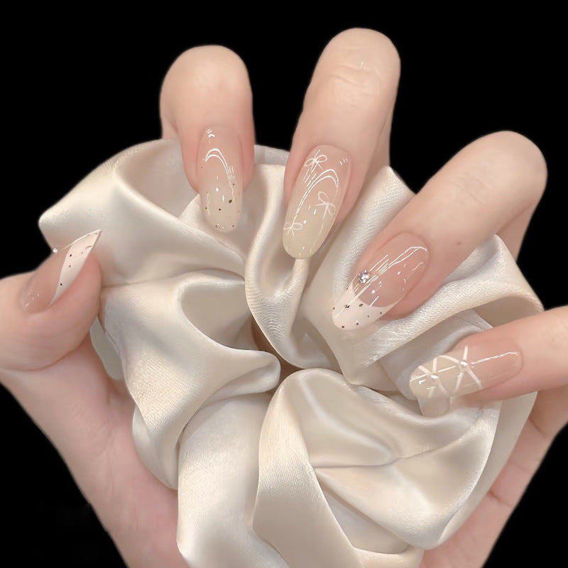 Elegant Nail Art Press-On Nails Bowlift