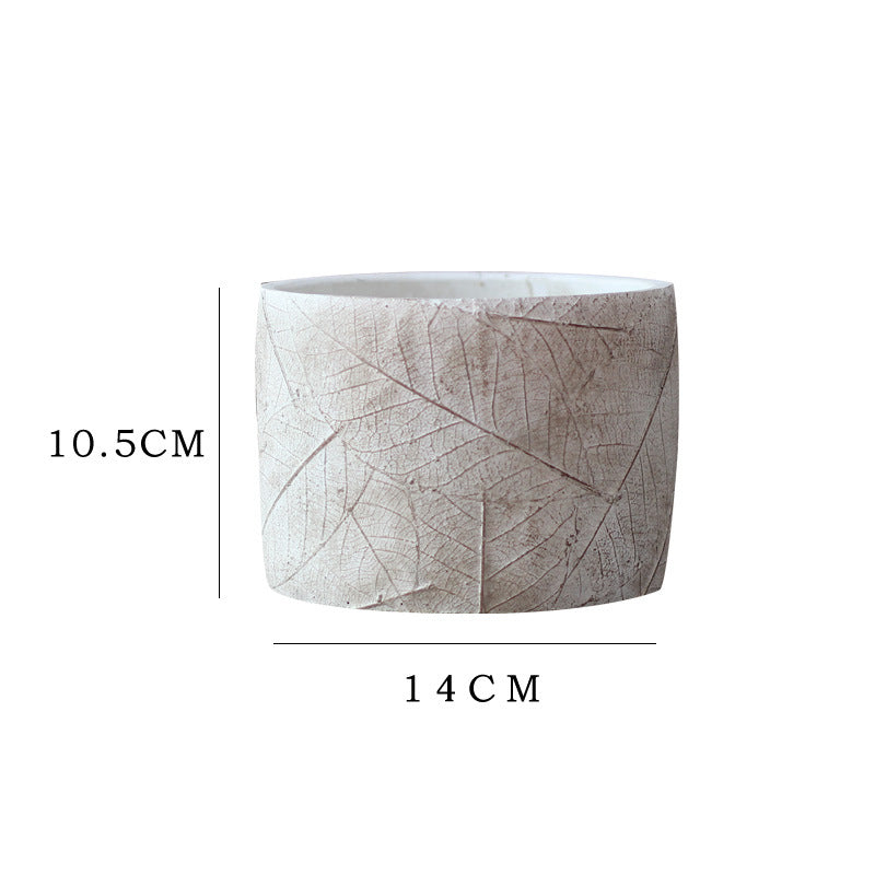Decorative plant container made of handmade ceramic with leaf pattern Bowlift