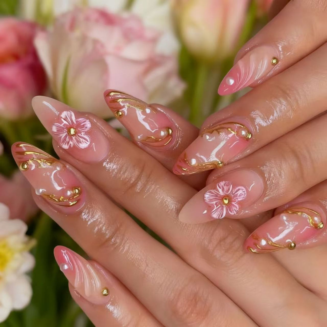 Floral and Decorative Press-On Nail Set Bowlift