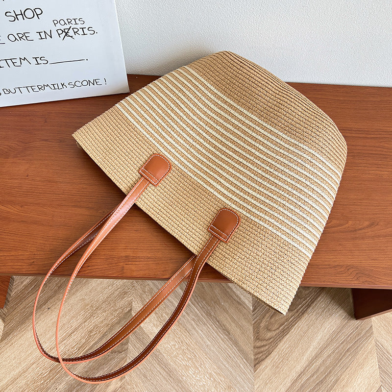Modern and Durable Shopper Bag Bowlift