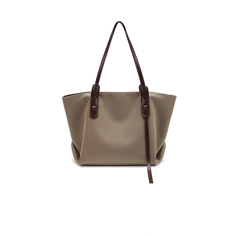 Spacious Travel Tote Bag Bowlift