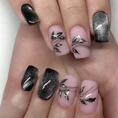 Artistic and elegant nail art with floral pattern Bowlift