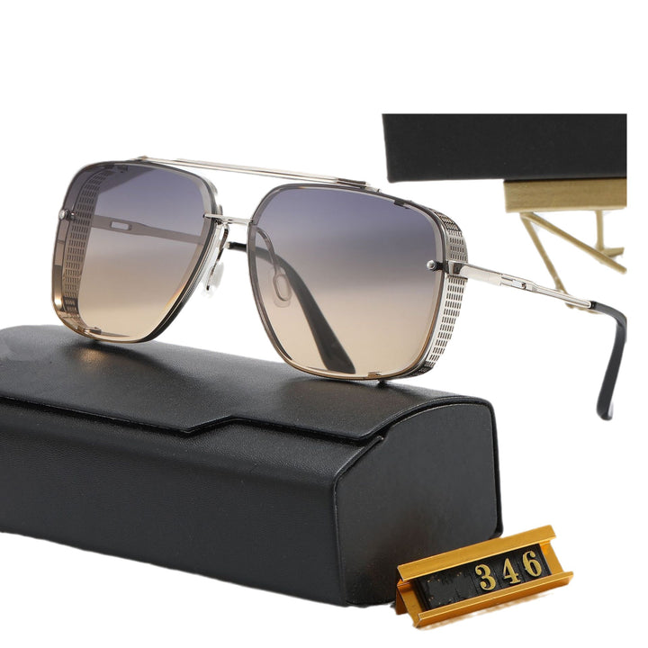 Women's designer sunglasses with stylish square frame and UV protection Bowlift