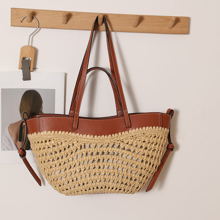 Handmade straw bag Bowlift