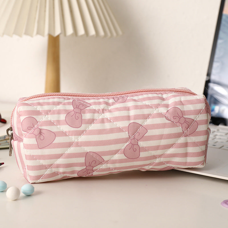 Quilted Bow-Print Cosmetic Pencil Case Bowlift