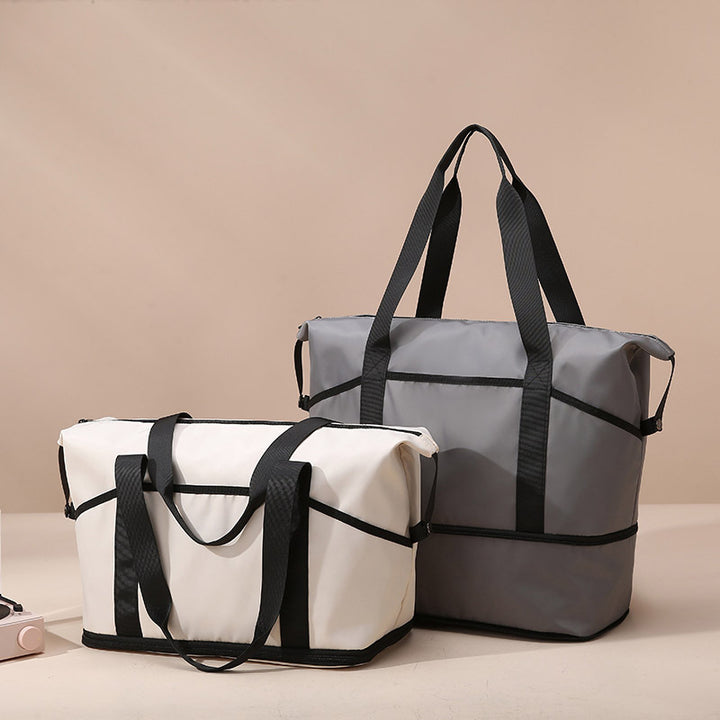 Spacious and Functional Shopping Bag Bowlift