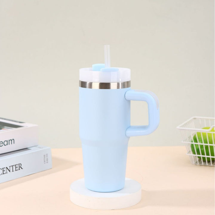Unisex noble insulated cup with practical straw Bowlift
