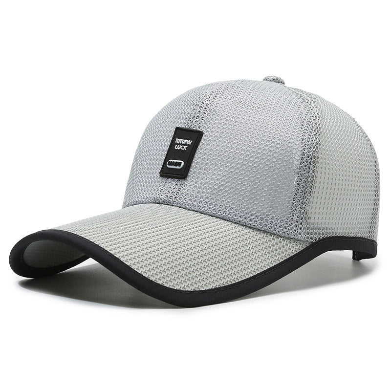Sun protection cap with integrated solar fan Bowlift