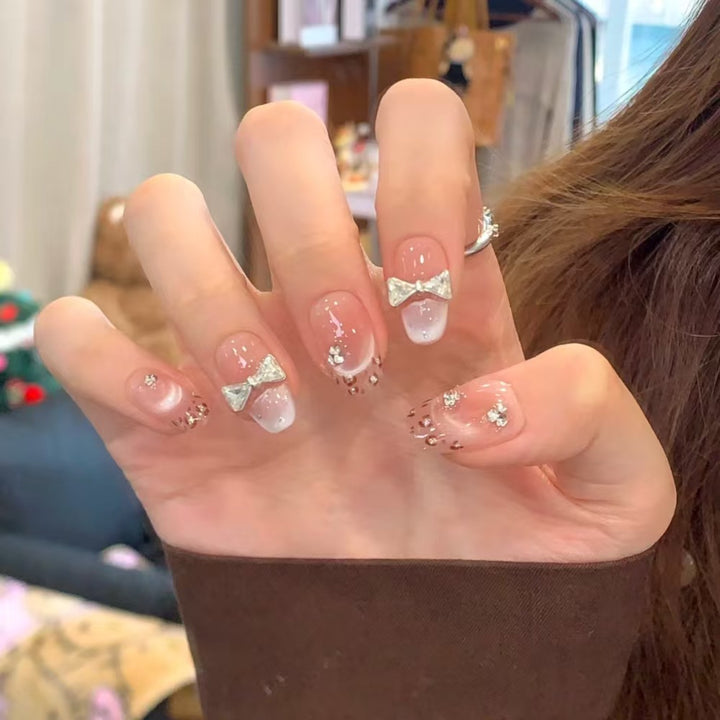 Decorative Press-On Nails with Bow and Rhinestone Accents Bowlift