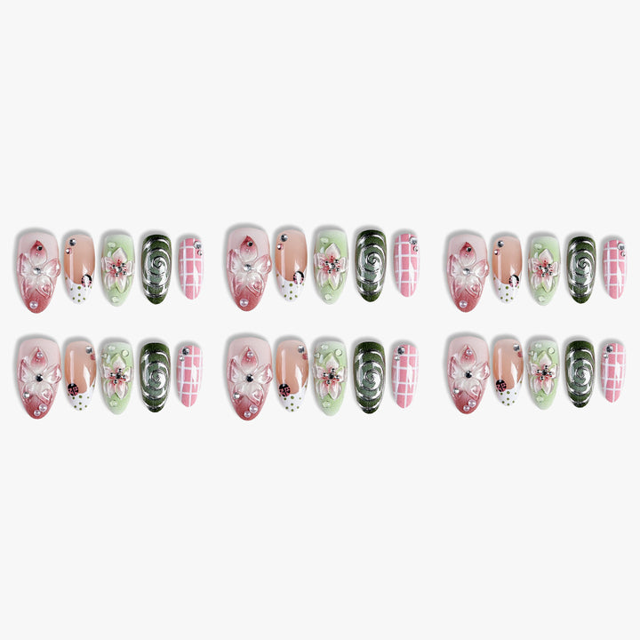 Artistic Floral Design Press-On Nail Set Bowlift