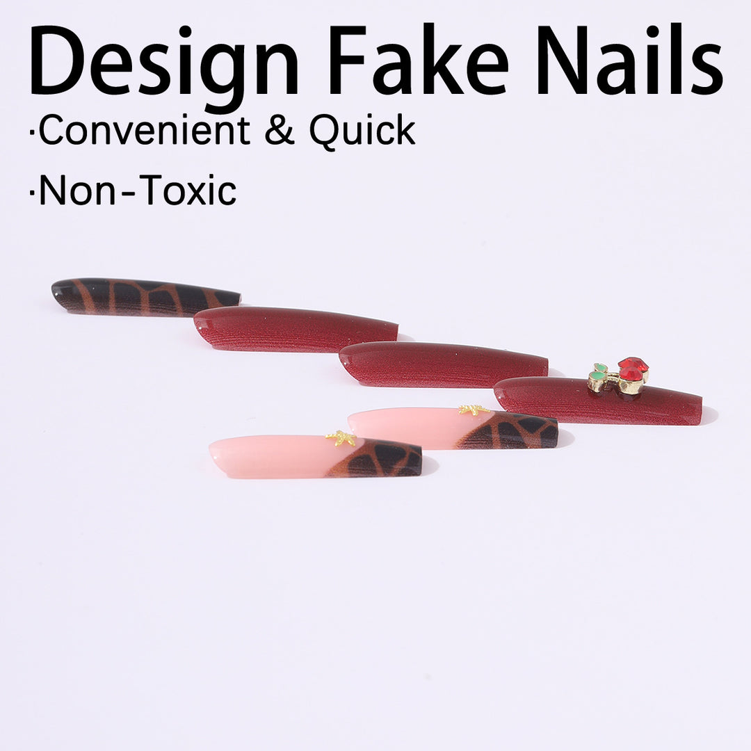 Creative nail art set with leopard and Christmas motifs Bowlift
