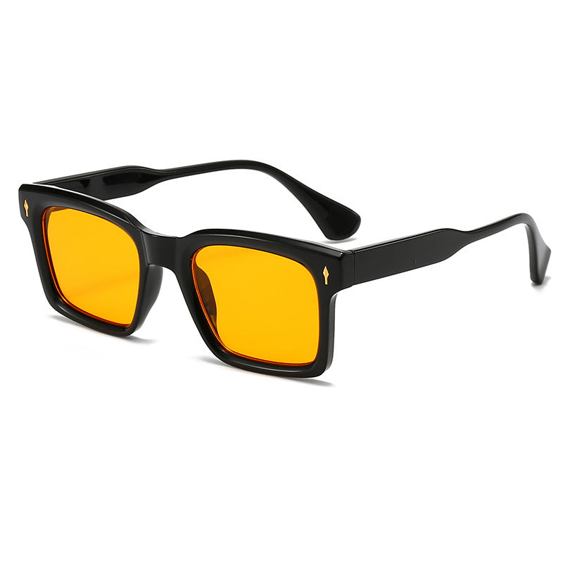 Ladies Rectangular Sunglasses in Elegant Tortoiseshell Design Bowlift