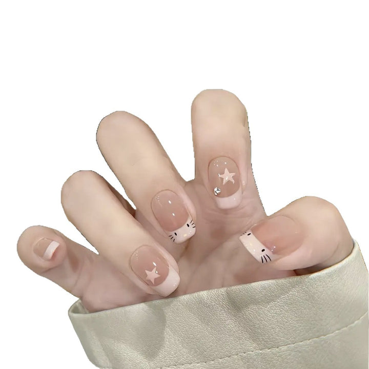 Artificial Beautiful Nail Art Bowlift