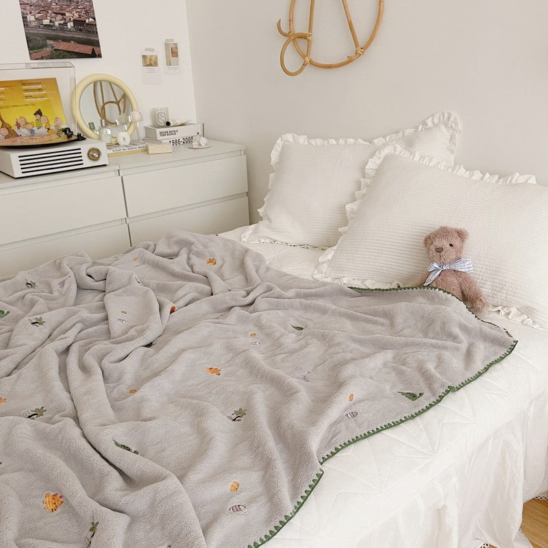 Unisex Soft Snuggle Blanket with Unique Animal Design Bowlift