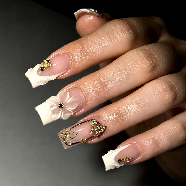 Artistic 3D Floral Press-On Nail Art Set Bowlift