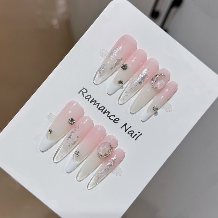 Elegant Press-On Nails Bowlift