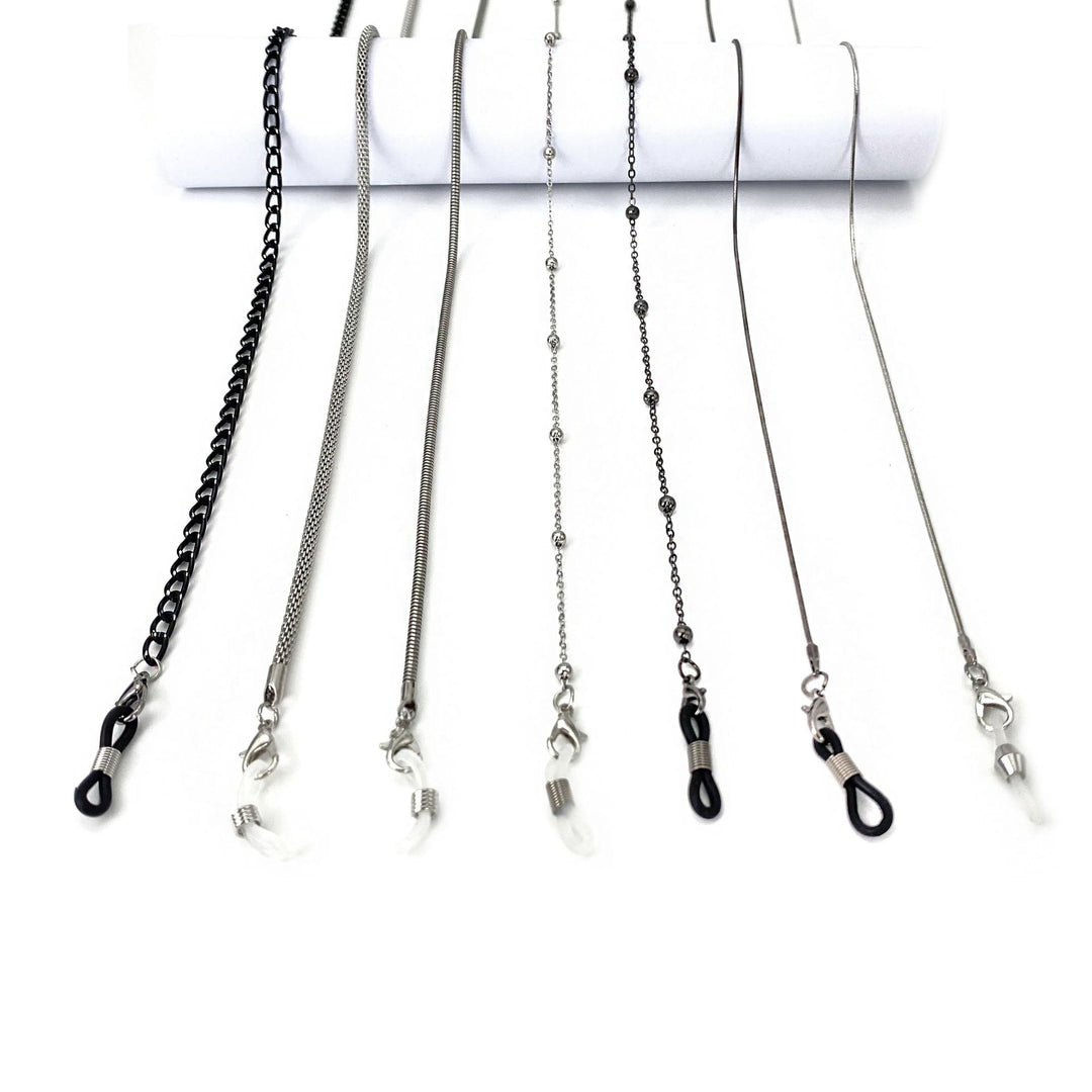 Minimalist Eyewear Chain Bowlift
