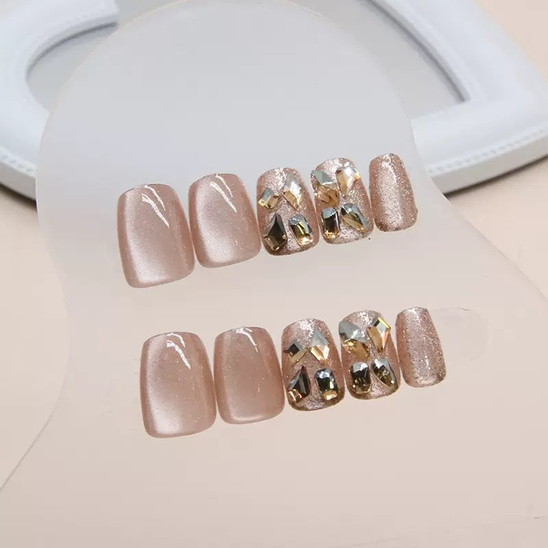Glitter Nail Set with Luxurious Stone Embellishments Bowlift