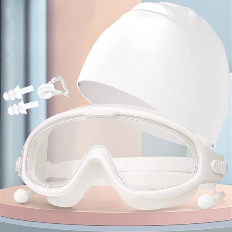 Diving goggles with comfortable silicone rim and waterproof earplugs Bowlift